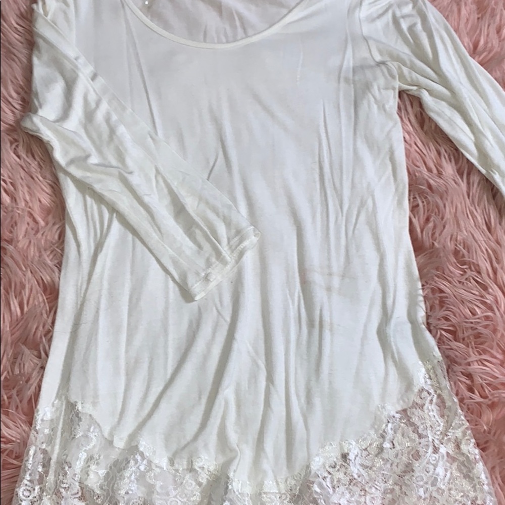 Off White 3/4 sleeve Top
